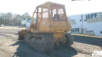 Generation-Komatsu D41 Crawler dozers-exterior
