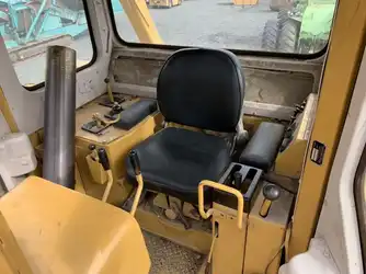 Generation-Komatsu D455 Crawler dozers-interior