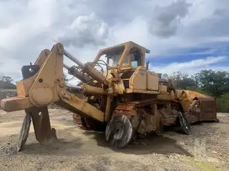 Generation-Komatsu D455 Crawler dozers-exterior