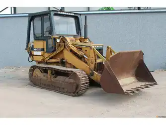 Generation-Komatsu D45S Crawler loaders-exterior