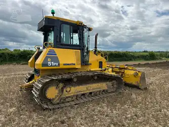 Generation-Komatsu D51 Crawler dozers-exterior