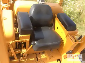 Generation-Komatsu D53 Crawler dozers-interior