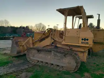 Generation-Komatsu D53S Crawler loaders-exterior