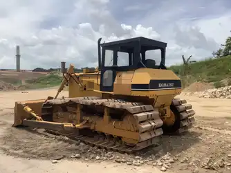 Generation-Komatsu D60 Crawler dozers-exterior