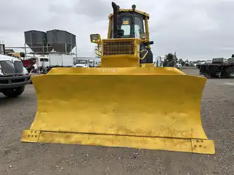 Generation-Komatsu D61 Crawler dozers-exterior