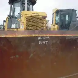 Generation-Komatsu D61 Crawler dozers-video
