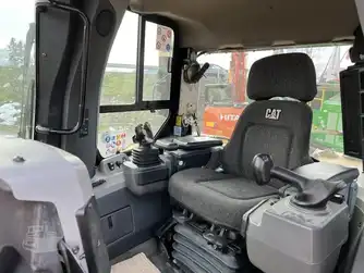 Generation-Cat D7 Crawler dozers-interior