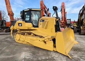 Generation-Cat D7 Crawler dozers-exterior