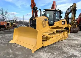Generation-Cat D7 Crawler dozers-exterior
