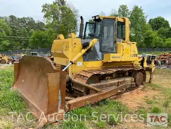 Generation-Komatsu D87 Crawler dozers-exterior
