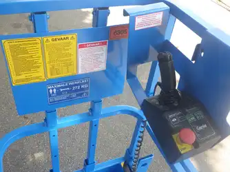 Generation-Genie GS-15 Scissor lifts-interior