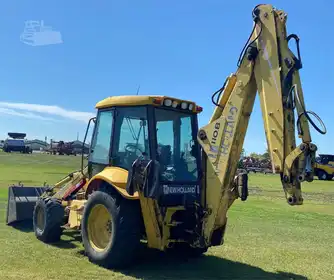 Generation-New holland LB11 Backhoe loaders-exterior