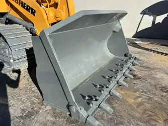 Generation-Liebherr LR624 Crawler loaders-attachments