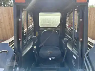Generation-New holland LT185 Compact track loaders-interior