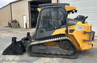 Generation-Volvo MCT135 Compact track loaders-exterior
