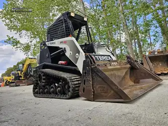 Generation-Terex PT50 Compact track loaders-exterior