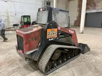Generation-Terex PT70 Compact track loaders-exterior