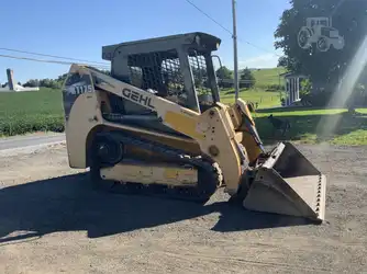 Generation-Gehl RT175 Compact track loaders-exterior