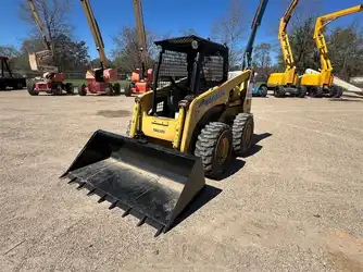 Generation-Komatsu SK1020 Compact track loaders-exterior