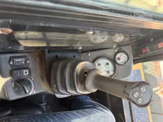 Generation-ASV SR-80 Compact track loaders-interior