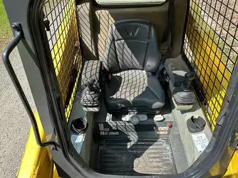 Generation-Wacker neuson ST28 Compact track loaders-interior