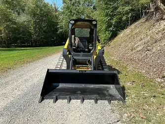 Generation-Wacker neuson ST28 Compact track loaders-attachments