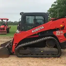 Generation-Kubota SVL95 Compact track loaders-video