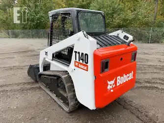 Generation-Bobcat T140 Compact track loaders-exterior