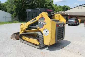 Generation-Yanmar T210 Compact track loaders-exterior