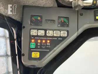 Generation-Bobcat T250 Compact track loaders-interior