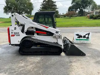 Generation-Bobcat T770 Compact track loaders-exterior