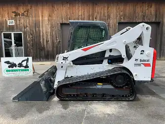 Generation-Bobcat T770 Compact track loaders-exterior