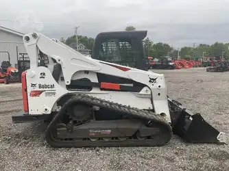 Generation-Bobcat T870 Compact track loaders-exterior