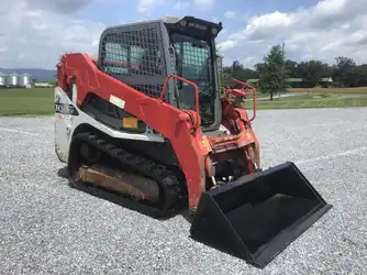 Generation-Takeuchi TL10 Compact track loaders-exterior