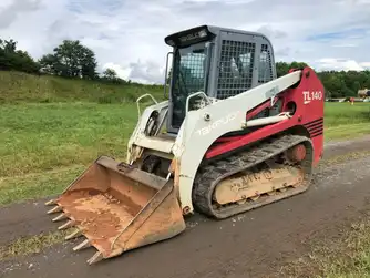 Generation-Takeuchi TL140 Compact track loaders-exterior