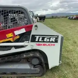 Generation-Takeuchi TL6 Compact track loaders-video