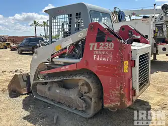 Generation-Takeuchi TL230 Compact track loaders-exterior