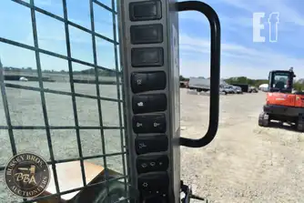 Generation-Case TV370 Compact track loaders-interior