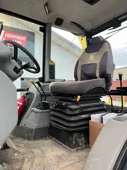 Generation-Terex TX75 Backhoe loaders-interior