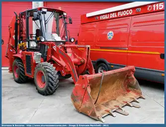 Generation-Venieri VF6 Backhoe loaders-exterior