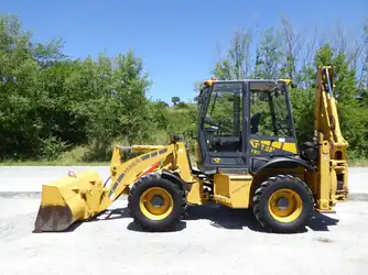 Generation-Venieri VF7 Backhoe loaders-exterior