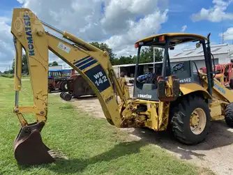 Generation-Komatsu WB142 Backhoe loaders-attachments