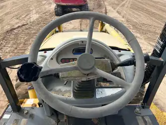 Generation-Komatsu WB150 Backhoe loaders-interior