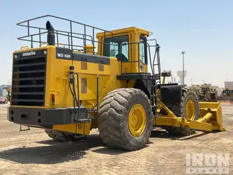 Generation-Komatsu WD600 Wheel dozers-exterior