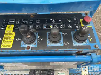 Generation-Genie Z-135 Boom lifts-interior