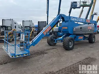 Generation-Genie Z-135 Boom lifts-exterior