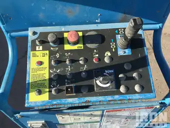Generation-Genie Z-30 Boom lifts-interior