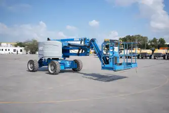Generation-Genie  Z-45 Boom lifts-exterior