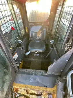 Generation-New holland C185 Compact track loaders-interior