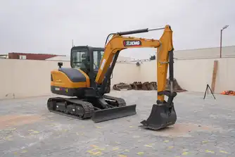 Generation-XCMG XE60 Mini excavators-exterior